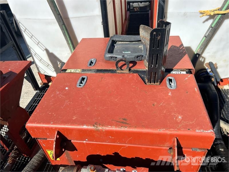 Peterbilt 386 6x4 Mud Mixing Truck شاحنات أخرى