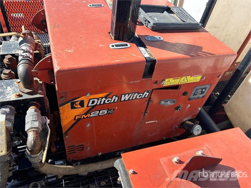 Peterbilt 386 6x4 Mud Mixing Truck شاحنات أخرى