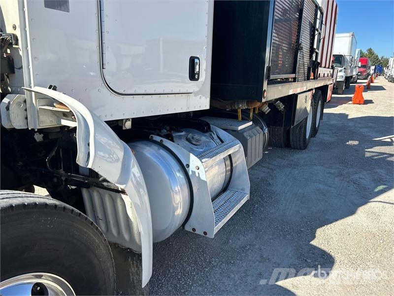 Peterbilt 386 6x4 Mud Mixing Truck شاحنات أخرى