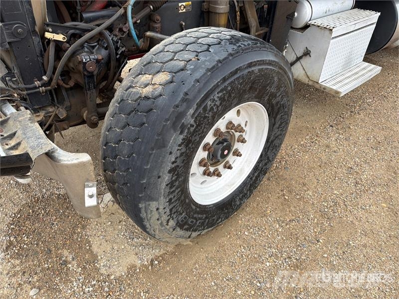Peterbilt 388 Vlečna vozila za tovornjake