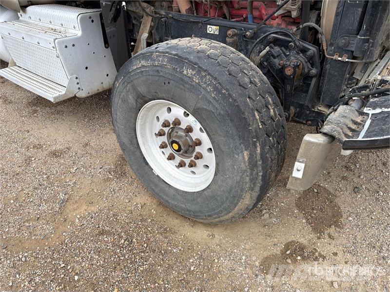 Peterbilt 388 Vlečna vozila za tovornjake