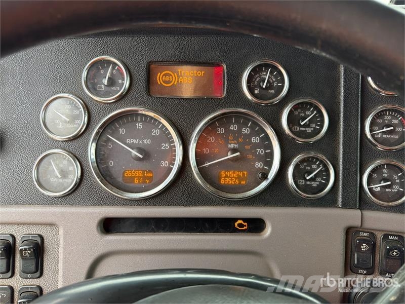 Peterbilt 388 Vlečna vozila za tovornjake