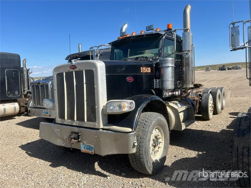 Peterbilt 388 Vetopöytäautot