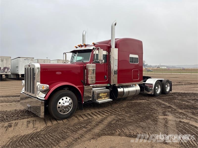 Peterbilt 389 Vilcēji