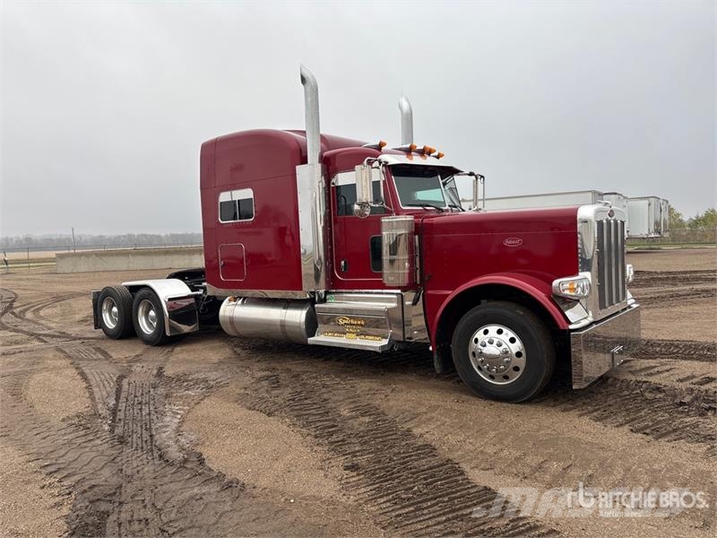 Peterbilt 389 Vilcēji