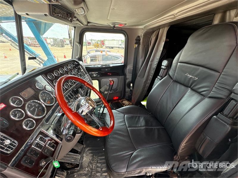 Peterbilt 389 Oprijwagen