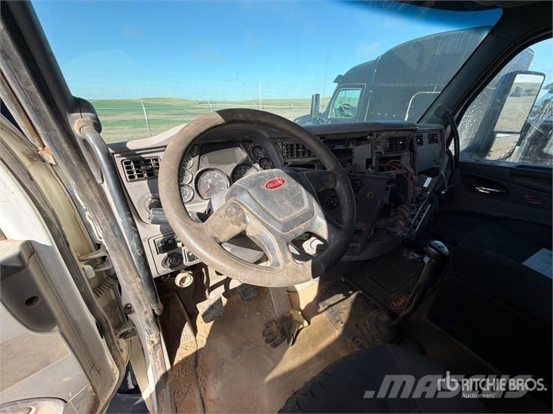Peterbilt 567 트랙터 유닛