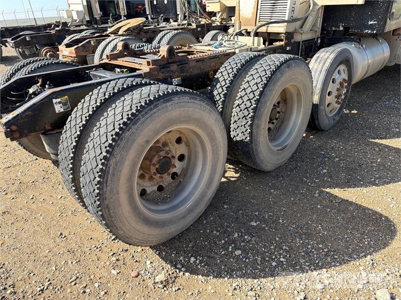 Peterbilt 567 트랙터 유닛