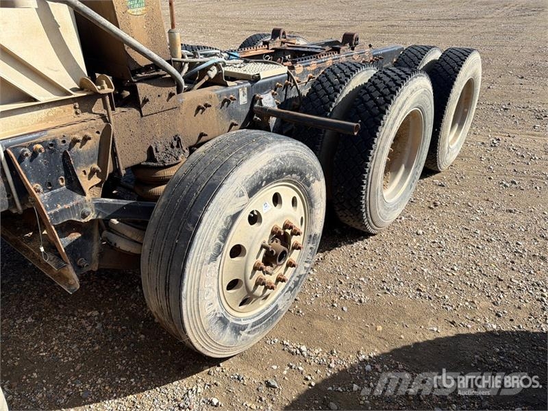 Peterbilt 567 트랙터 유닛