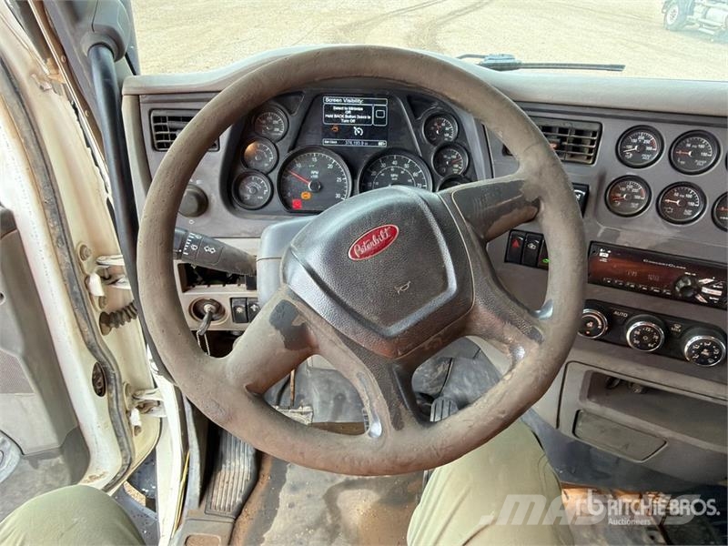 Peterbilt 567 트랙터 유닛