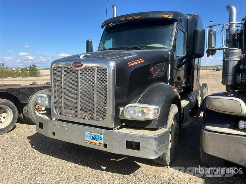 Peterbilt 567 Vetopöytäautot