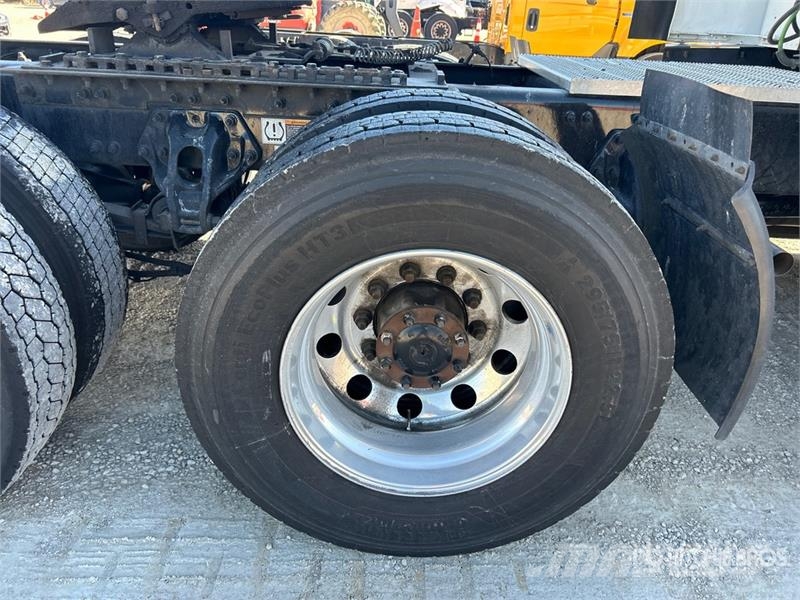 Peterbilt 579 牵引车