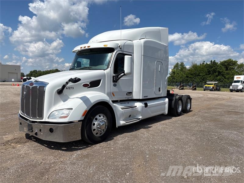 Peterbilt 579 Vilcēji