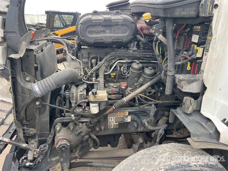 Peterbilt 579 وحدات الجر