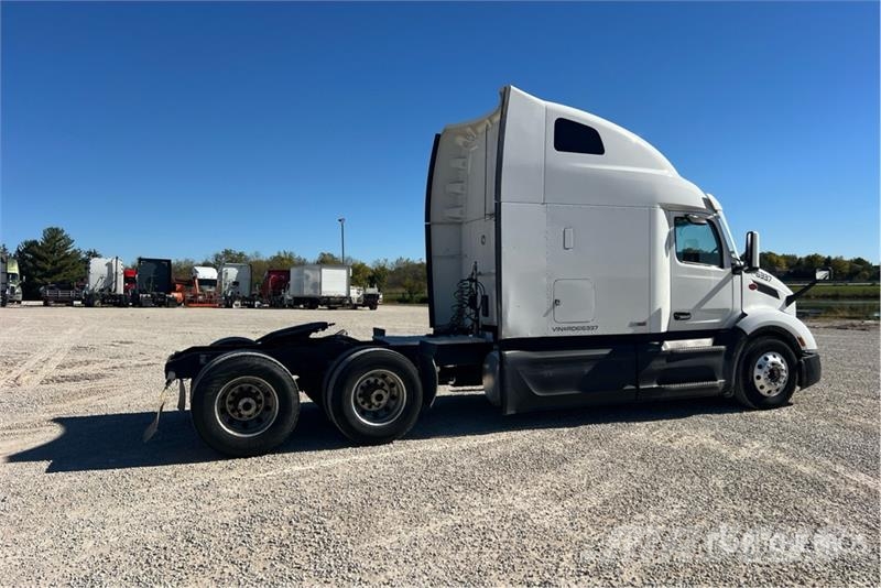 Peterbilt 579 Vlačilci