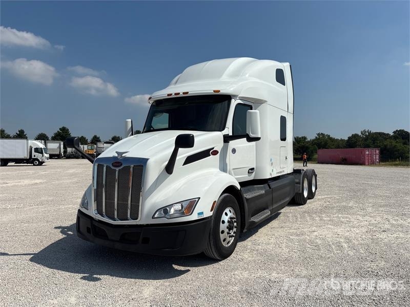 Peterbilt 579 Autotractoare