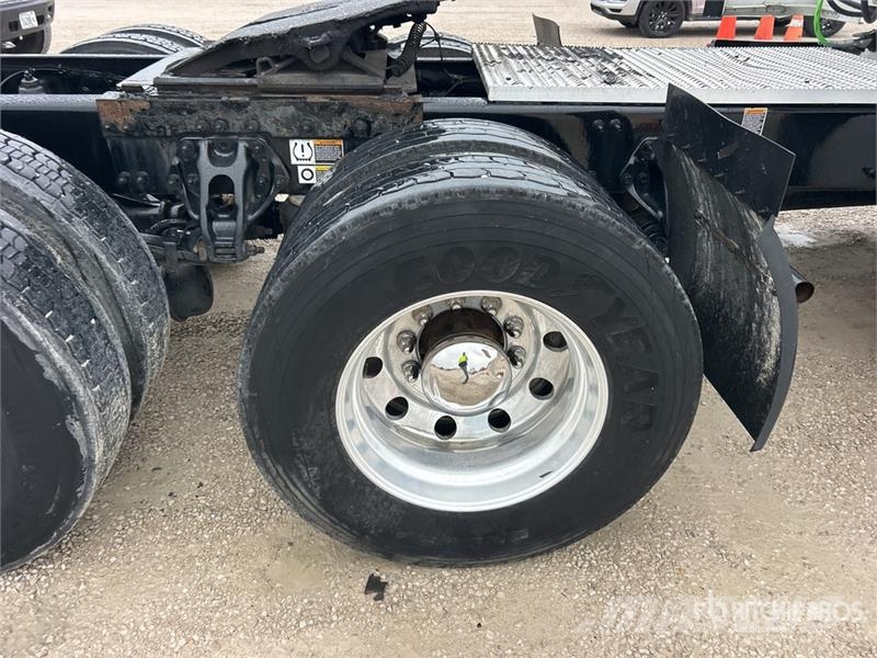 Peterbilt 579 Nyergesvontatók