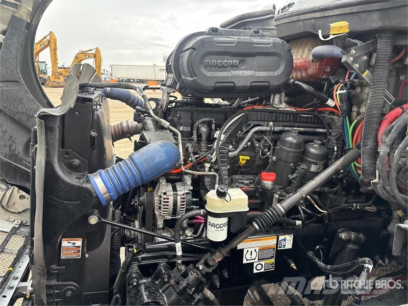 Peterbilt 579 Tractor Units