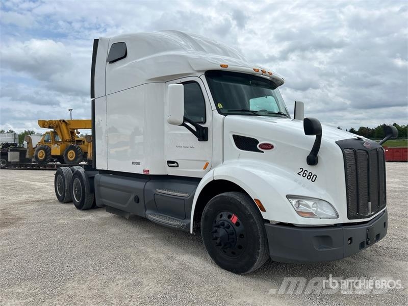 Peterbilt 579 وحدات الجر