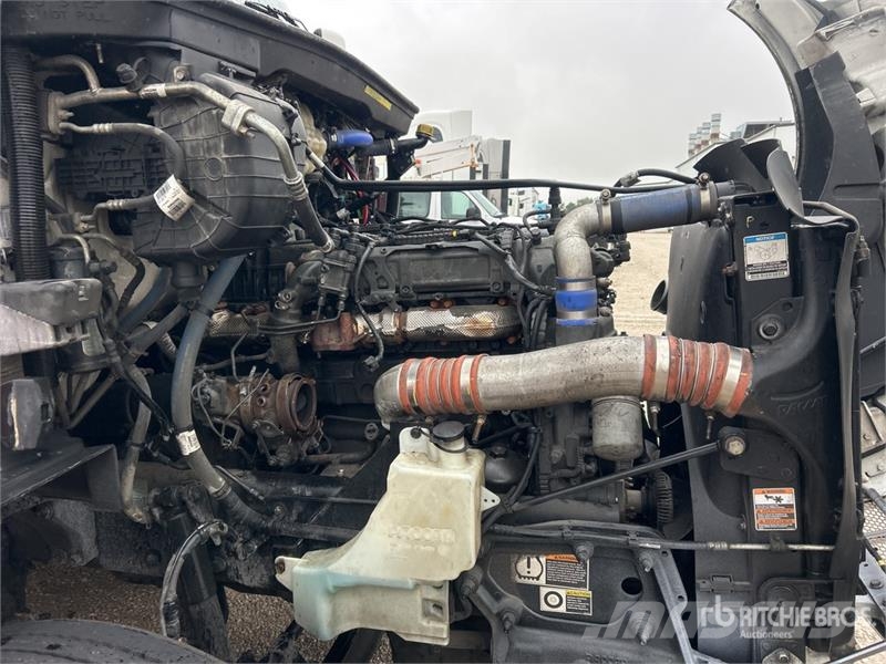 Peterbilt 579 Tractor Units