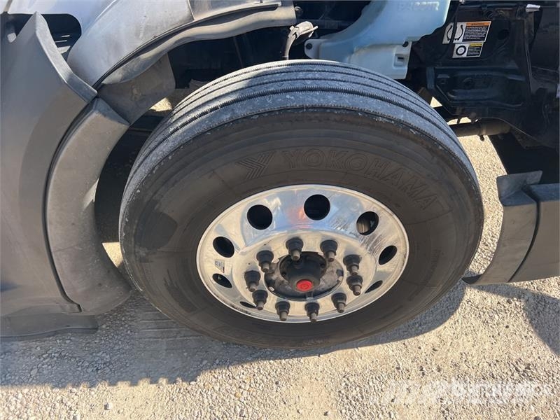 Peterbilt 579 牵引车