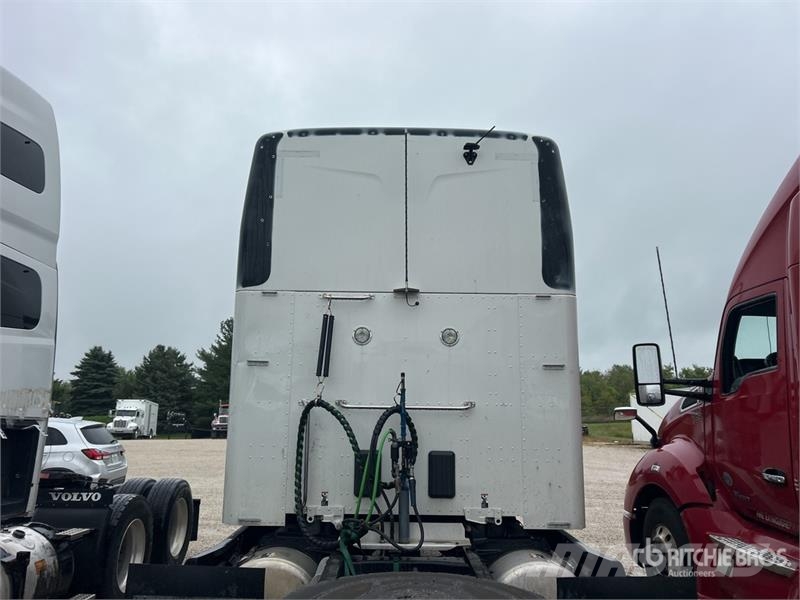 Peterbilt 579 Tractor Units