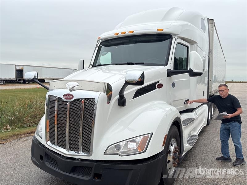 Peterbilt 579 Tractor Units