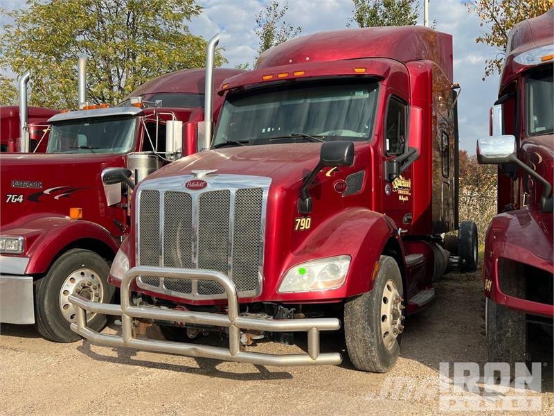 Peterbilt 579 Vilcēji