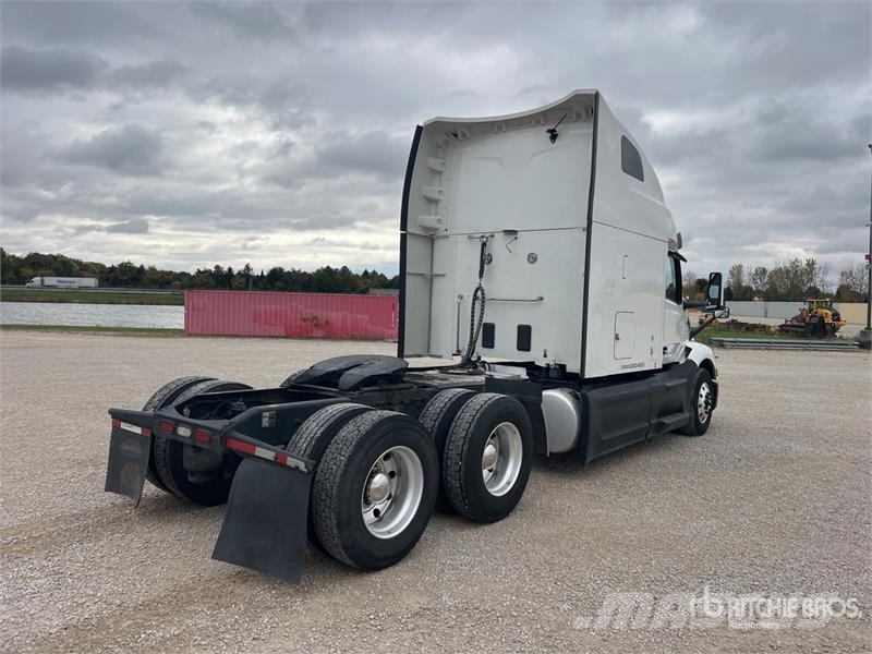 Peterbilt 579 وحدات الجر