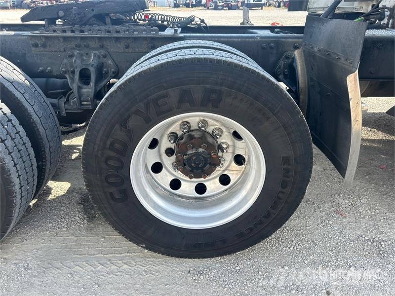 Peterbilt 579 Autotractoare