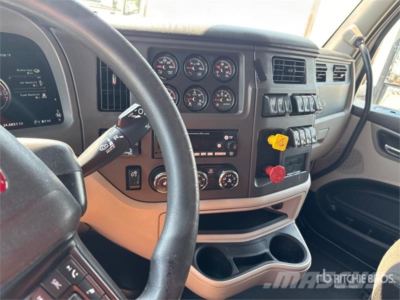 Peterbilt 579 Autotractoare