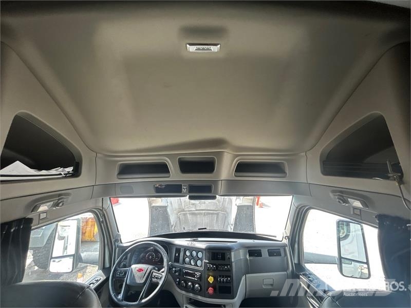 Peterbilt 579 Autotractoare