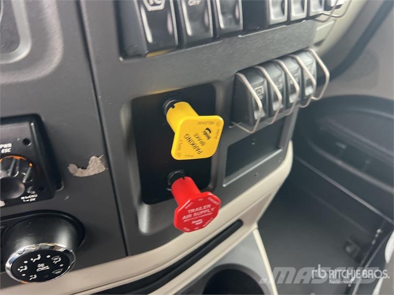 Peterbilt 579 وحدات الجر