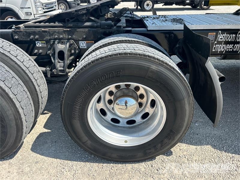 Peterbilt 579 Autotractoare