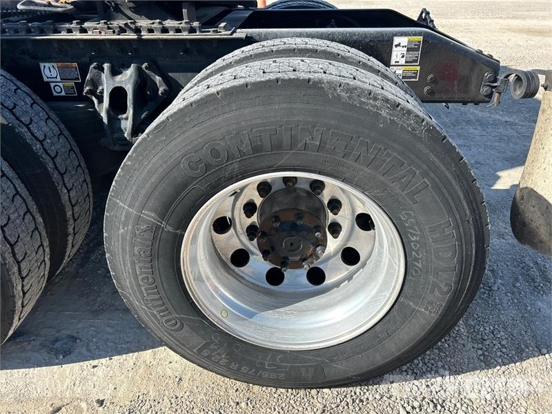 Peterbilt 579 牵引车