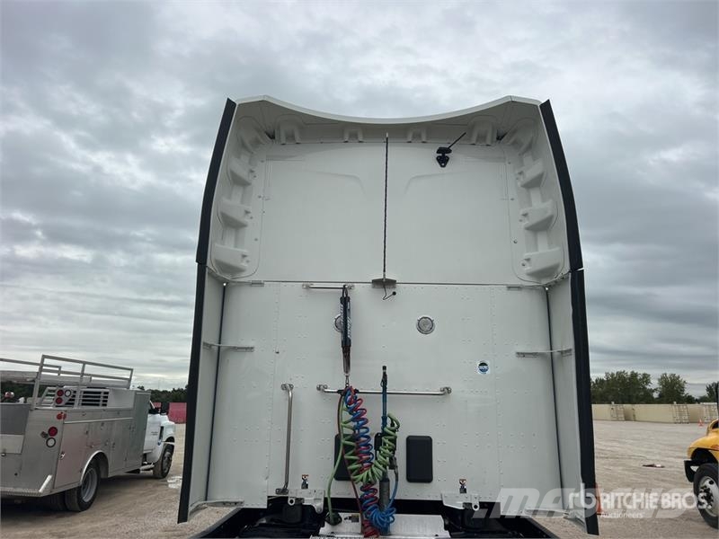 Peterbilt 579 وحدات الجر