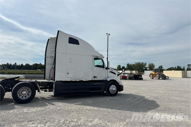 Peterbilt 579 Vetopöytäautot