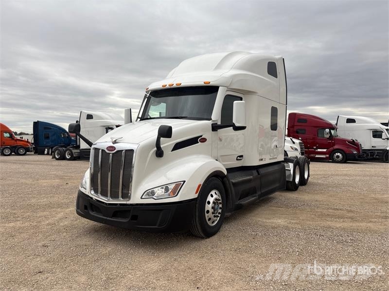 Peterbilt 579 Tractor Units