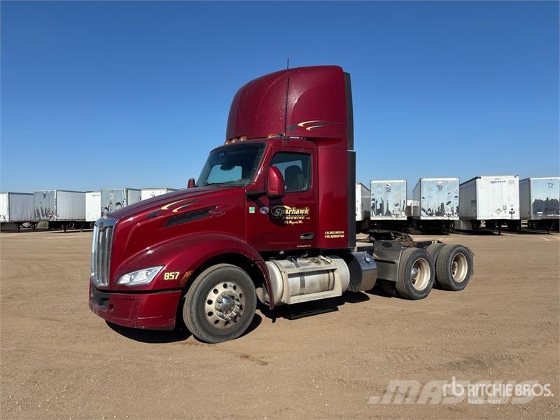 Peterbilt 579 曳引機組件