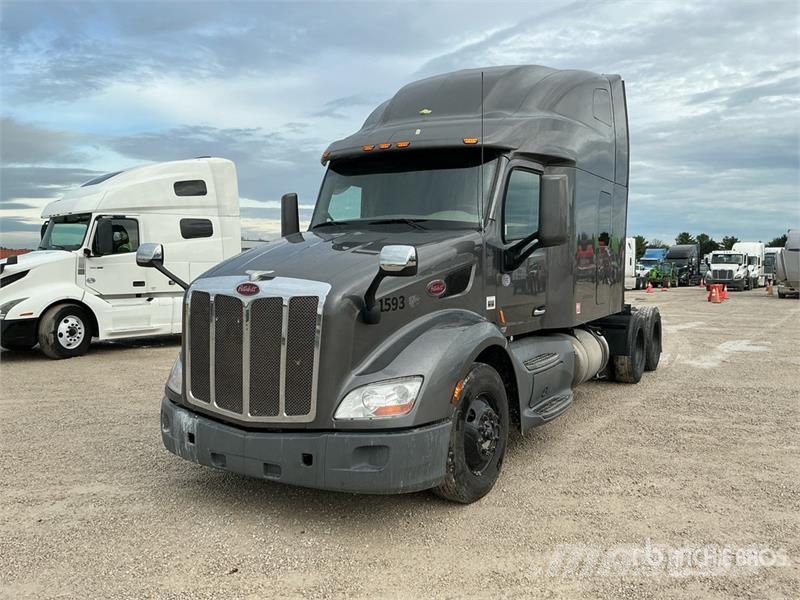 Peterbilt 579 Cavalos mecânicos