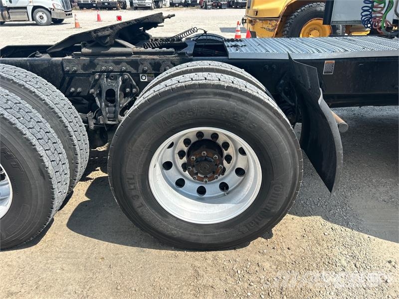 Peterbilt 579 Vetopöytäautot