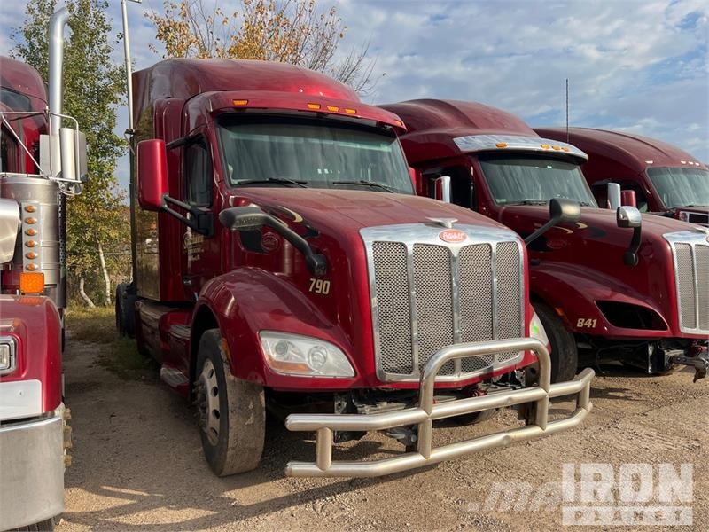 Peterbilt 579 Vilcēji