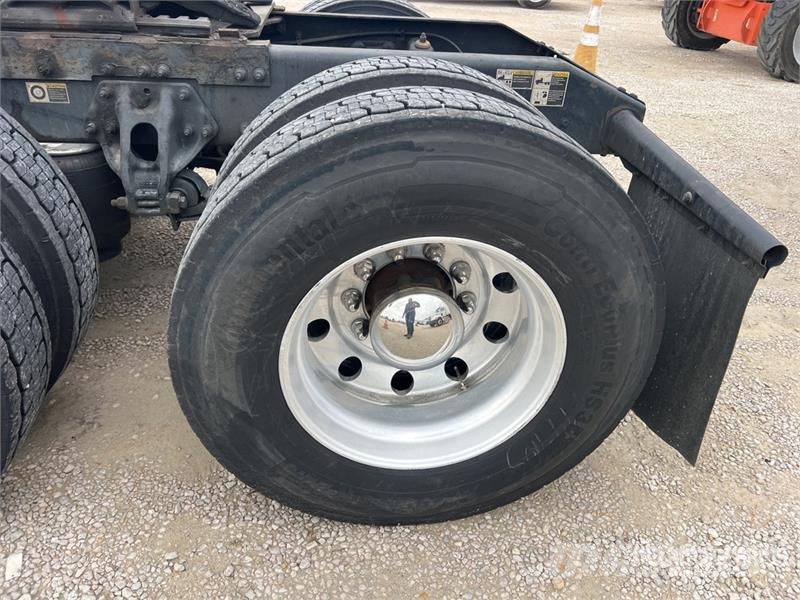 Peterbilt 579 وحدات الجر