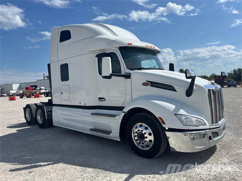 Peterbilt 579 Autotractoare