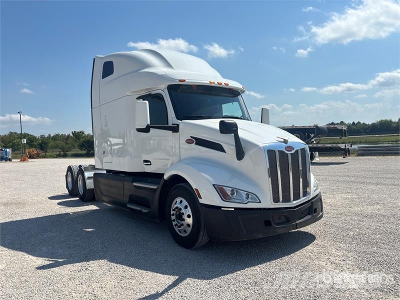 Peterbilt 579 Autotractoare