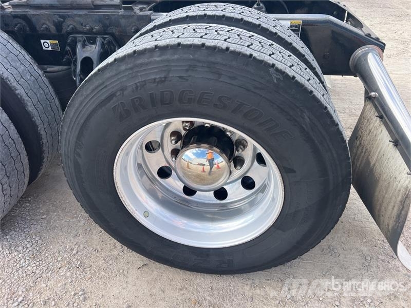 Peterbilt 579 牵引车