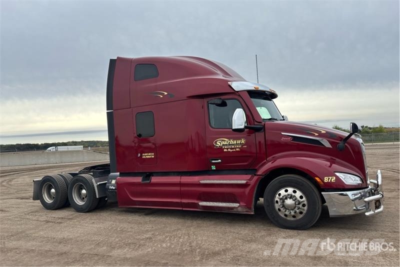 Peterbilt 579 曳引機組件