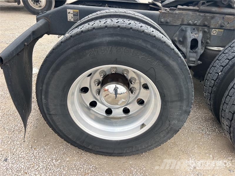Peterbilt 579 وحدات الجر