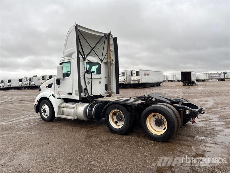 Peterbilt 579 Nyergesvontatók