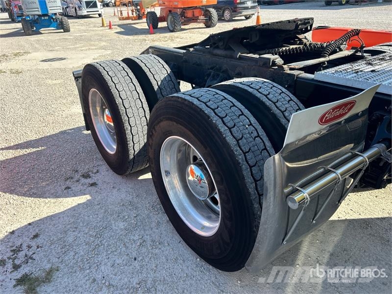 Peterbilt 579 Autotractoare